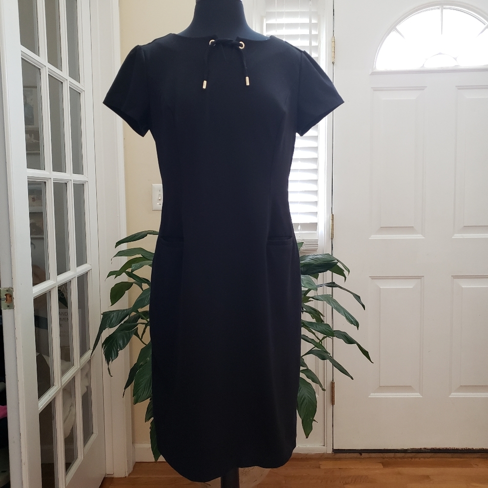 🎉TALBOTS Black Knit Pocket Shift Dress